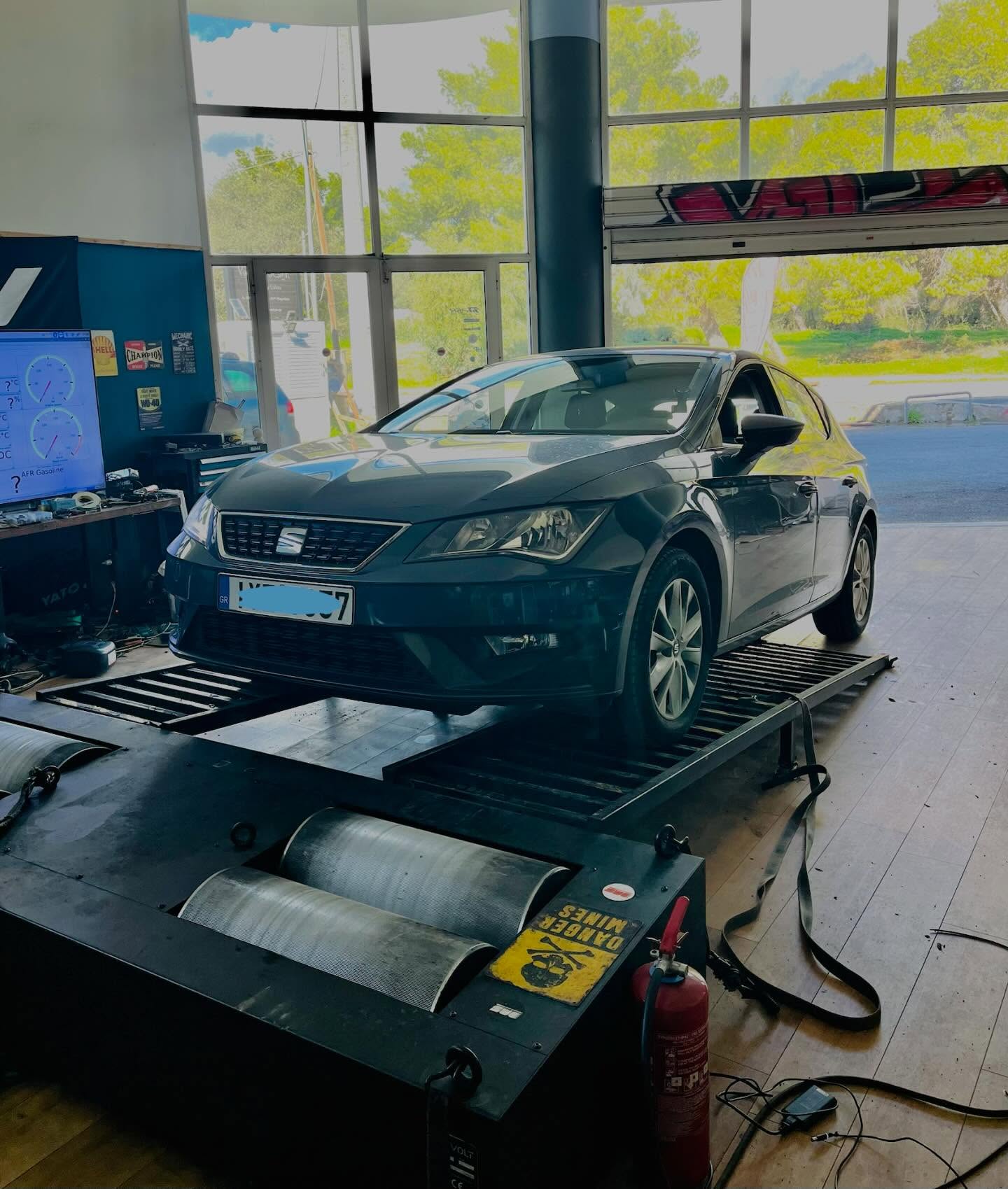 SEAT Leon 1.6 TDI (2018) | Stage 1